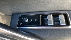 Jaguar F-Pace 2.0 D200 R-Dynamic SE 5dr Auto AWD Diesel Estate